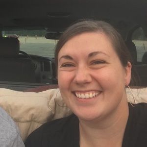 Meet your Posher, Ashley